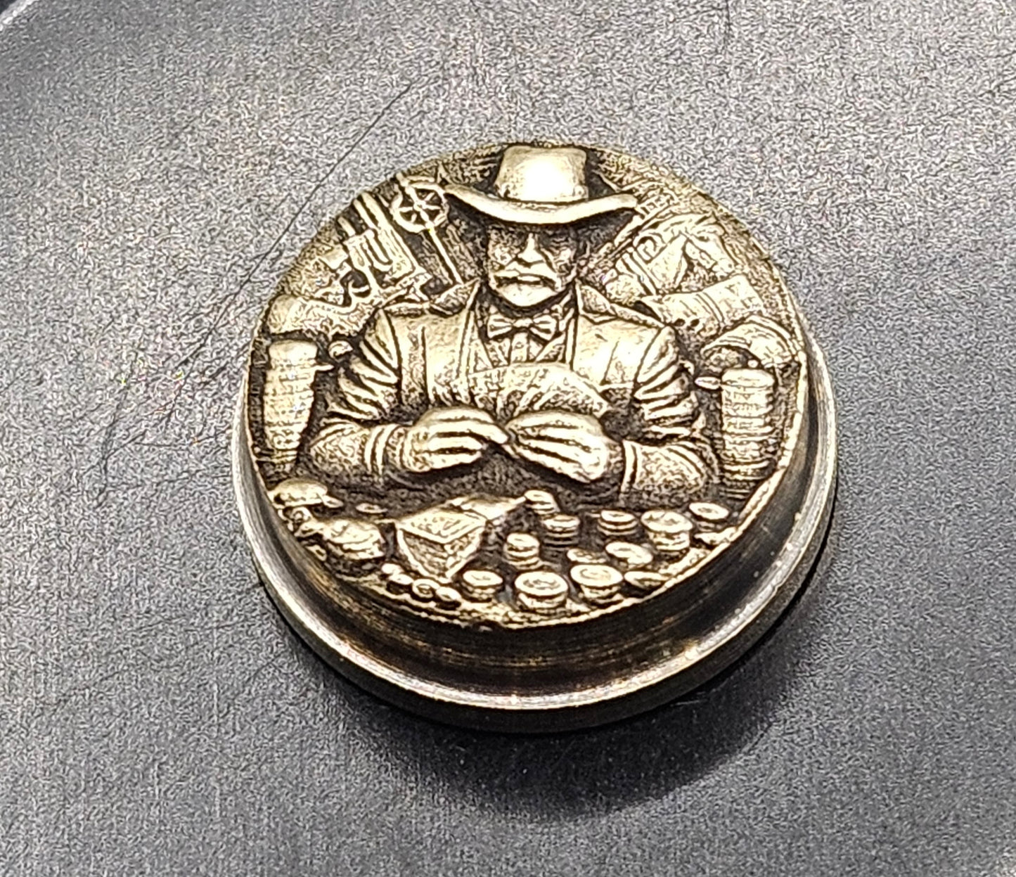 LASER ENGRAVED BMM BUTTON THE GAMBLER