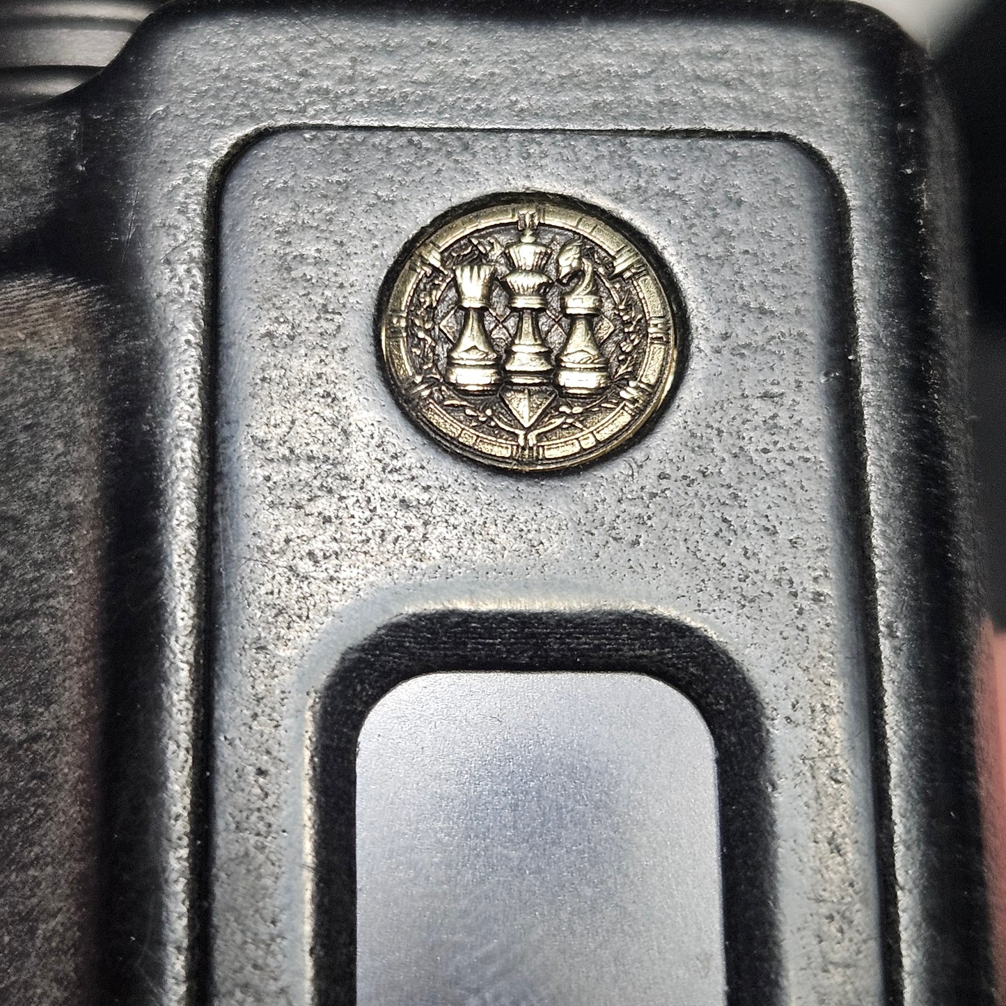 LASER ENGRAVED BMM BUTTON CHESS 3D