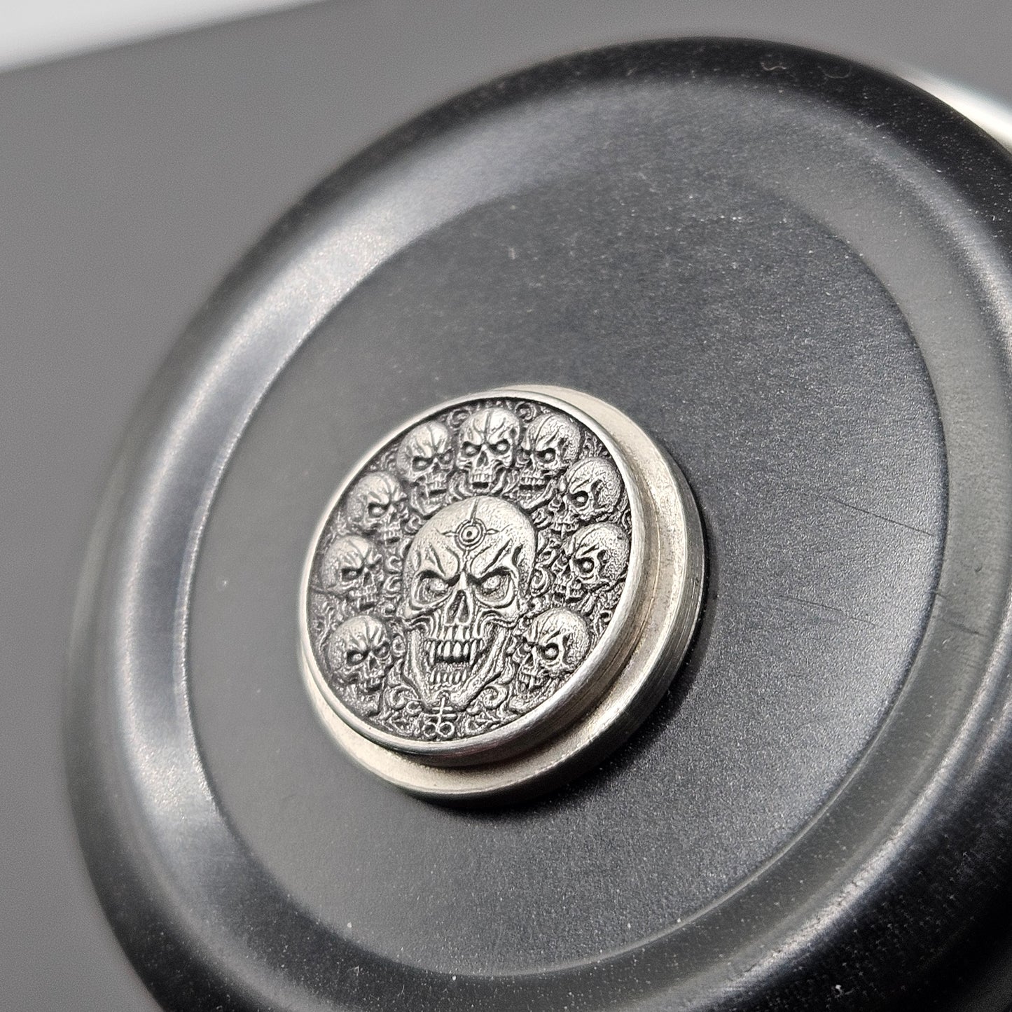 LASER ENGRAVED BILLET BOX BUTTON 3D SKULL DESIGN