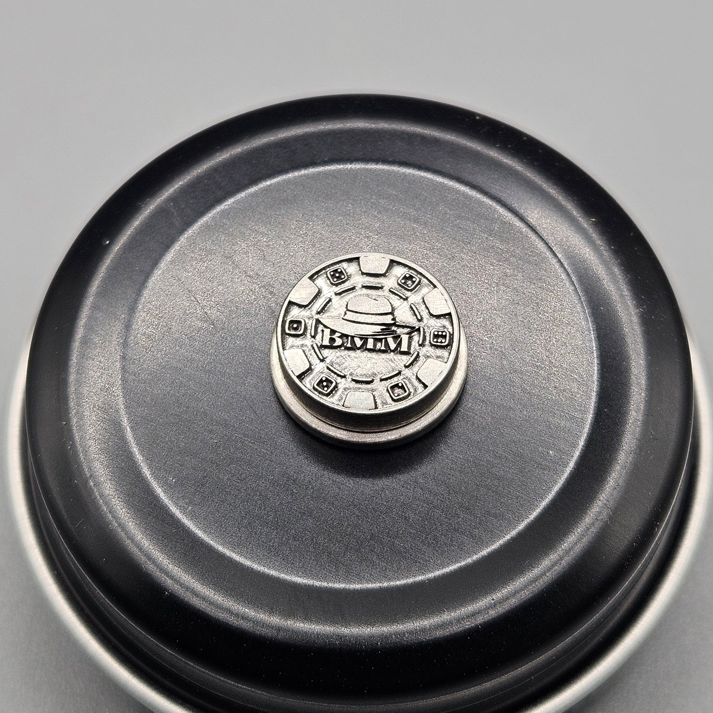 LASER ENGRAVED BMM POKER CHIP BUTTON