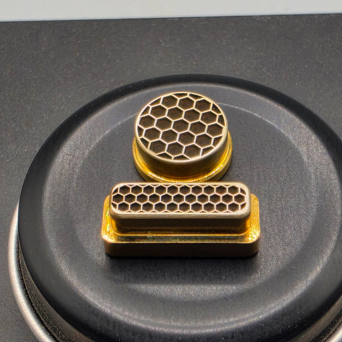 LASER ENGRAVED DELRO D60E BUTTON SET HONEYCOMB DESIGN