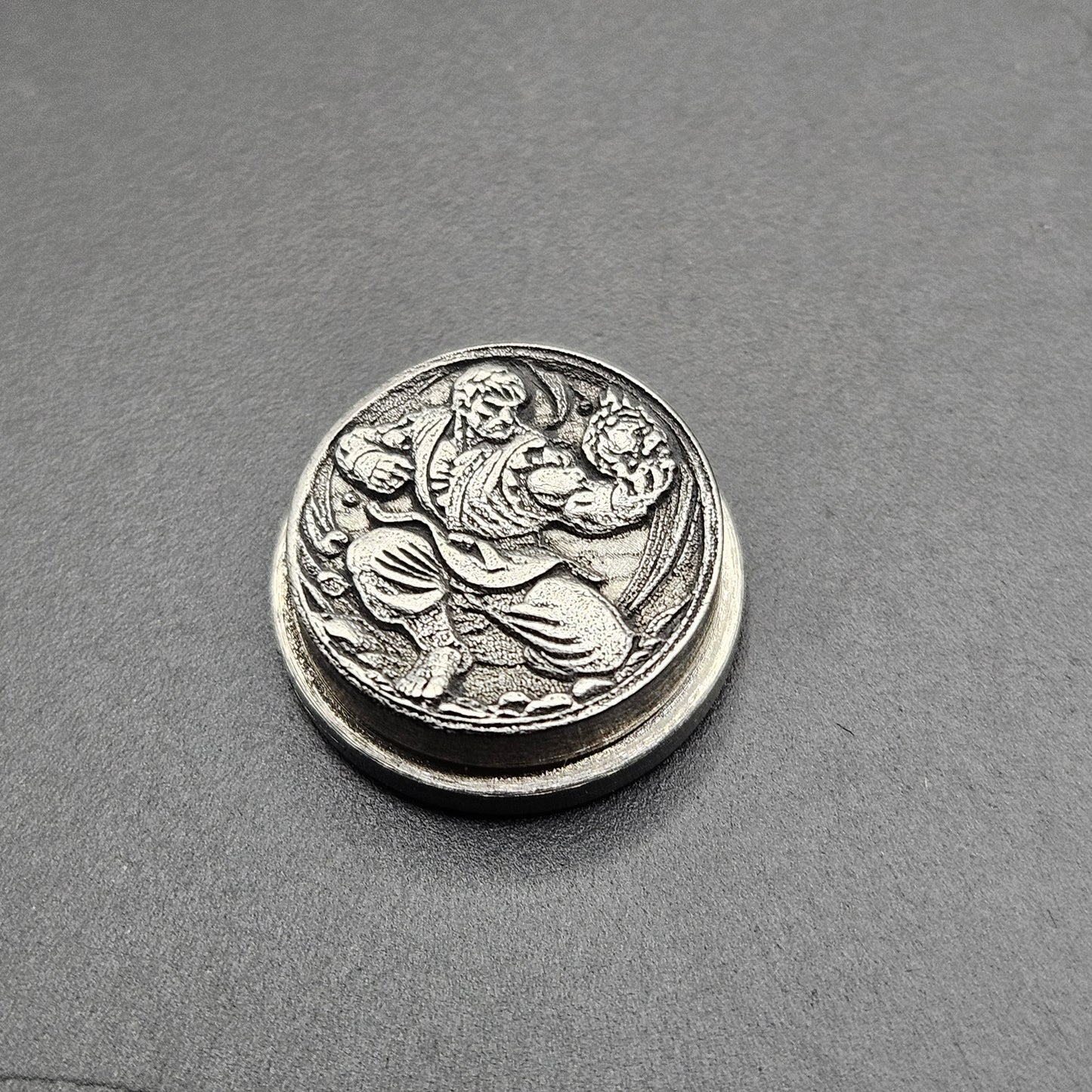 LASER ENGRAVED BMM BUTTON RYU DESIGN