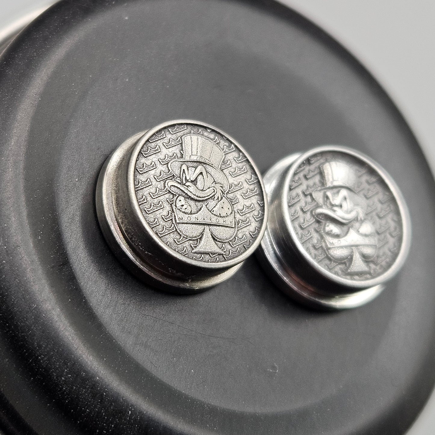 LASER ENGRAVED BMM BUTTON MONARCHY SCROOGE DESIGN (FULL SET)