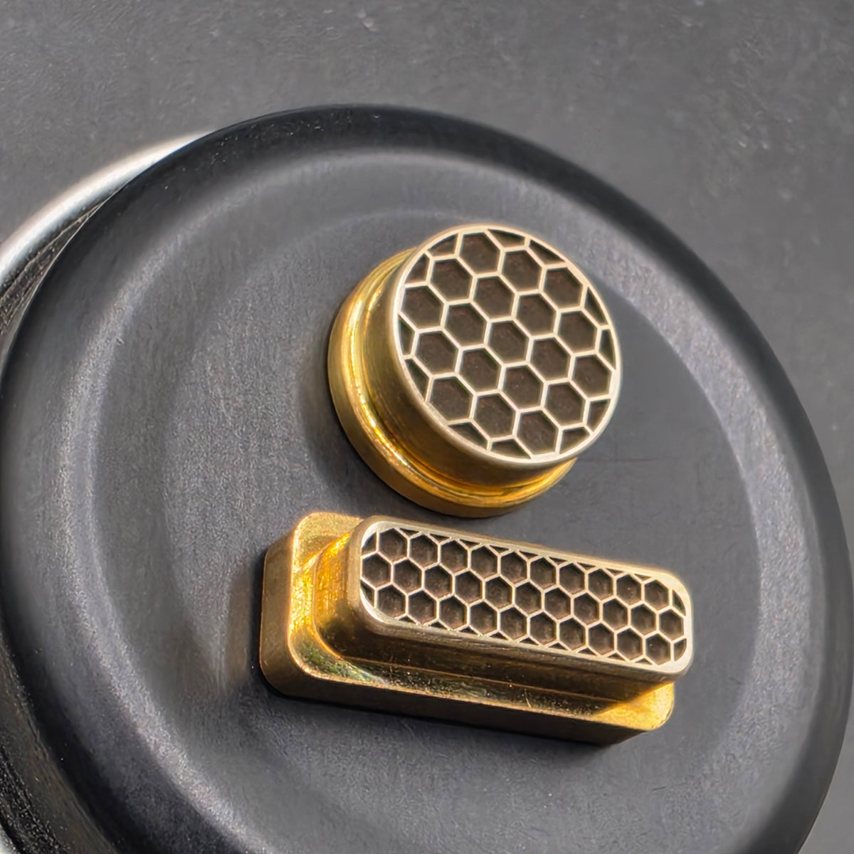 LASER ENGRAVED DELRO D60E BUTTON SET HONEYCOMB DESIGN