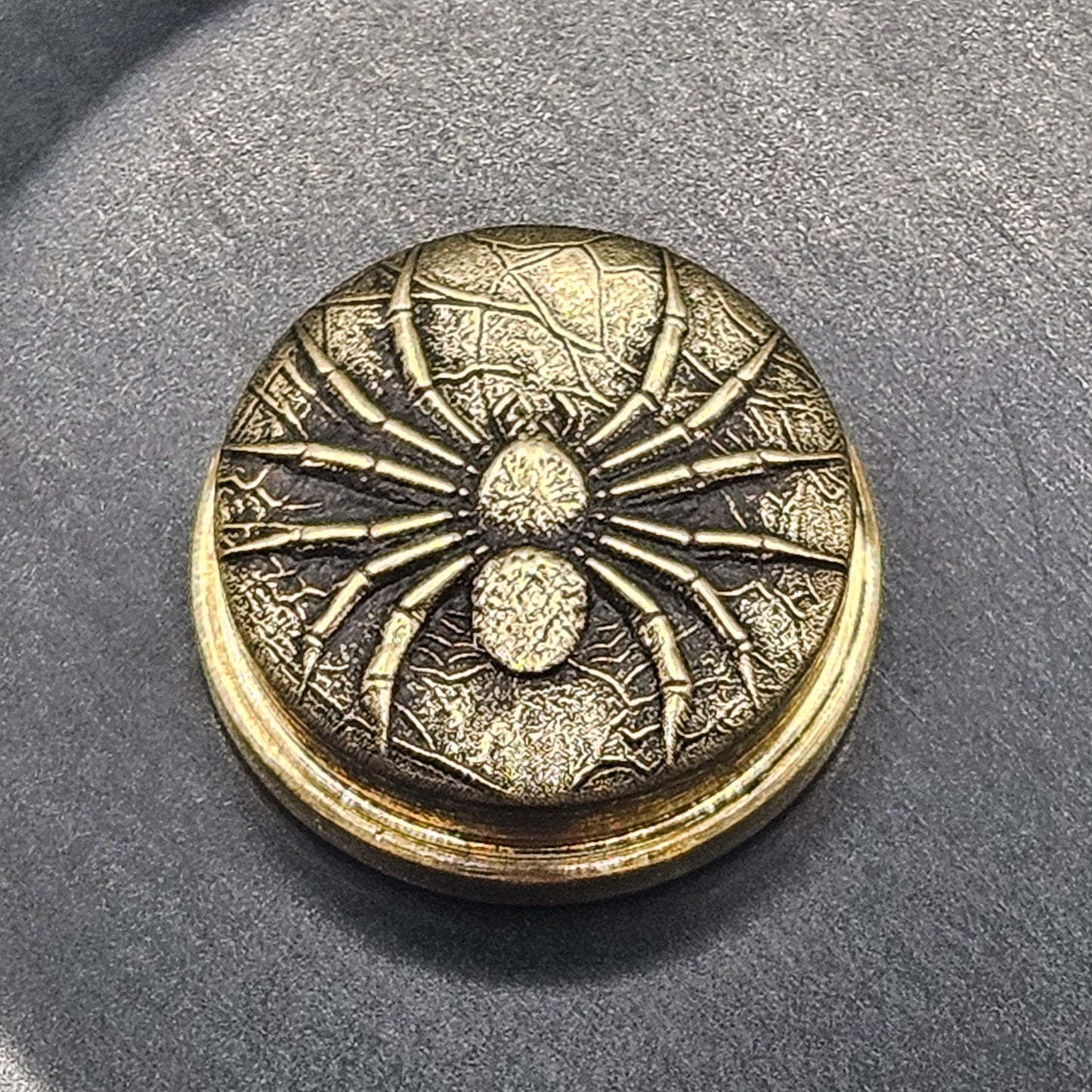 LASER ENGRAVED  BMM BUTTON SPIDER