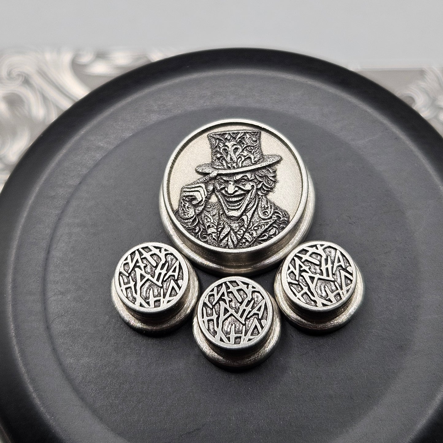 LASER ENGRAVED BMM BUTTON JOKER DESIGN (FULL SET)